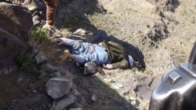 صورة مقتل الحاوري والشريف و40 مسلحا.. قيادات الحوثي تتساقط