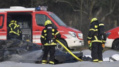 صورة مصرع 3 أشخاص جراء تحطم طائرة صغيرة في ألمانيا