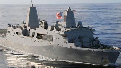 صورة إيران تهدد.. سنغرق سفن أمريكا الحربية “بأسلحة سرية”