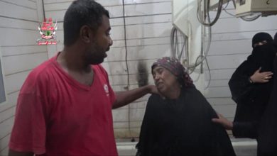 صورة الحـديدة : الحوثيون يستهدفون منازل حيس 00 إصابة امرأة