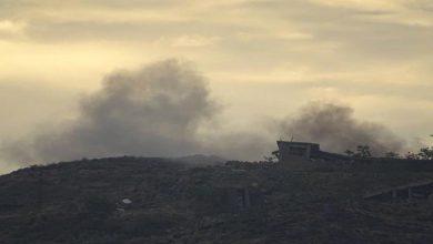 صورة قوات اللواء ٣٥ مدرع بتعز تدخل المعركة وتدمير طقمين لمليشيا الحـوثي
