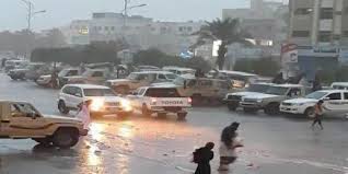 صورة ليلة ليلاء عاصفة شهدتها عدن وسرعة رياح تجاوزت 55 عقدة و 77 مم كمية الامطار