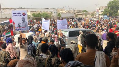 صورة أبين.. الالاف يتظاهرون تأييداً لدولة الامارات ورفضاً لحزب الإصلاح اليمني