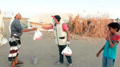 صورة #الحديدة اليمنية.. الهلال الاماراتي يواصل تقديم المساعدات في الساحل الغربي