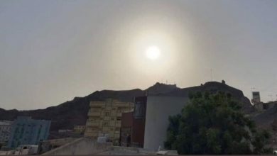 صورة كسوف حلقي للشمس في سماء العاصمة عدن  (صور)   