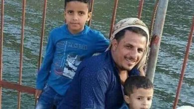صورة تفاصيل مؤلمة.. سائق يمني يتسبب بمقتل زوجته وأطفاله