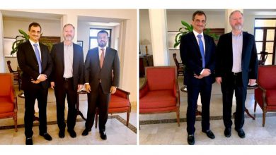صورة لملس يبحث مع السفير الأمريكي جهود محاربة الإرهاب وتطبيع الأوضاع وتحسين الجوانب الخدمية في العاصمة عدن