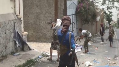صورة تجدد المواجهات بين فصائل مليشيا الإخوان الإرهابية بتعز اليمنية