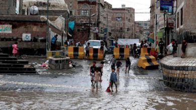 صورة ارتفاع ضحايا السيول والأمطار في اليمن إلى 270 قتيلاً وجريحاً