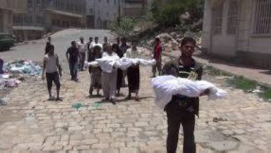 صورة قناصة الحوثي تقتل وتصيب 366 طفلاً في تعز خلال خمس سنوات