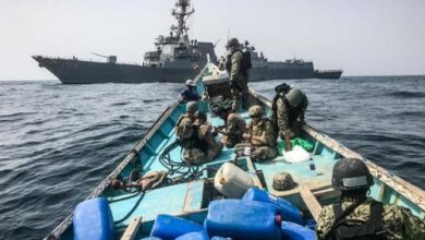 صورة إحباط عملية تهريب أسلحة للحوثيين في البحر الأحمر