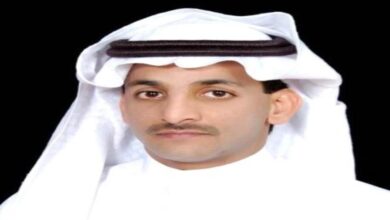 صورة ساخرا من الميسري .. سياسي سعودي: سيخلد اسمه في مزبلة التاريخ