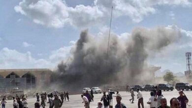 صورة الرئيس هادي يوجه بتشكيل لجنة تحقيق في الهجوم الإرهابي على مطار عدن