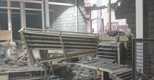 صورة عاجل.. عشرات القتلى والجرحى في مجزرة جديدة لمليشيا #الحوثي استهدفت عمال مجمع تجاري في #الحديدة