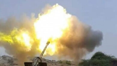صورة مدفعية القوات الجنوبية تدك أوكار مليشيا الإخوان وتدمر عدد من الآليات العسكرية في جبهة أبين