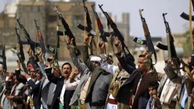 صورة أبناء العاصمة اليمنية صنعاء يودعون أسوأ أعوامهم مع مليشيا الحوثي الإرهابية