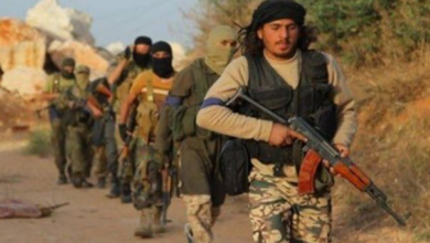 صورة صحفي يكشف ارتباط قائد القوات الخاصة في شبوة بتنظيم القاعدة وعلاقته مع الأحمر