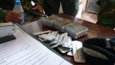 صورة الأجهزة الأمنية تضبط كمية من المخدرات بحوزة صومالية قادمة من تعز اليمنية