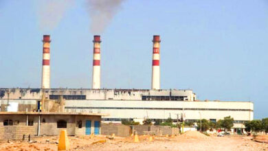 صورة خروج تدريجي لمحطات الكهرباء عن الخدمة في العاصمة عدن