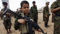صورة تحذير  من «تفخيخ» حوثي لمستقبل اليمن بتجنيد أطفاله ﻿
