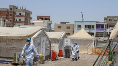 صورة تخصيص مراكز لتطعيم المسافرين ضد كورونا في مديريات العاصمة عدن