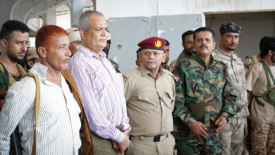 صورة بتوجيهات من الرئيس #الزُبيدي.. شطارة وعسكر يزوران محور #أبين القتالي