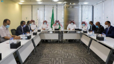 صورة الفريق السعودي لتنفيذ اتفاق الرياض يعقد اجتماعاً مع ممثلي الحكومة اليمنية والمجلس الانتقالي الجنوبي