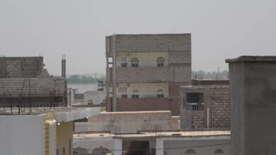 صورة استهداف حوثي يطال التحيتا تزامنا مع إطلاق 3 طائرات إستطلاع