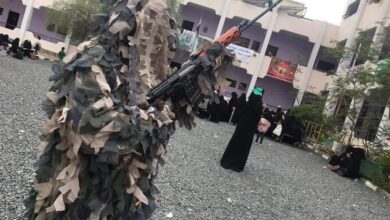 صورة امرأة تقتل زوجها في العاصمة اليمنية صنعاء و السبب عبدالملك الحوثي !