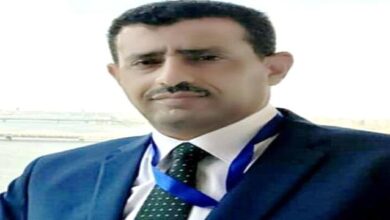 صورة المستشار الإعلامي للرئيس الزُبيدي: النخبة الشبوانية أفشلت كل خطط التنسيق الإخواني – الحوثي المدعوم خارجيًا
