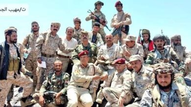 صورة بتكليف من الرئيس #الزُبيدي.. لجنة عسكرية تزور جبهات #محور_الضالع