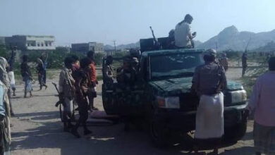 صورة قوات تابعة للعوبان تداهم قرية في الوضيع بأبين