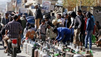 صورة الحوثيون يبتزون السكان: الغاز المنزلي للمشاركين في دفع الجبايات