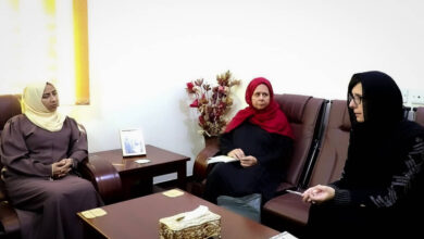 صورة المحامية نيران سوقي تلتقي رئيسة بعثة #الصليب_الأحمر في #العاصمة_عدن