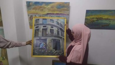 صورة بدعم من محافظ العاصمة عدن لوحات فنية تزين مكتب الثقافة بالمحافظة