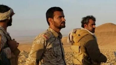 صورة تعيين قائد عسكري إخواني متهم بتسليم الجوف مديراً للعمليات الحربية