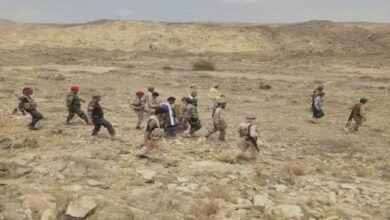 صورة القوات الجنوبية تخوض معارك عنيفة مع #الحوثيين بجبهة #الحد_يافع