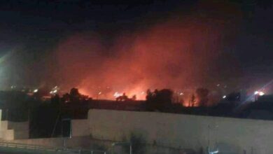 صورة عاجل/ مقاتلات التحالف تدمر مواقع أسلحة حوثية في صنعاء اليمنية
