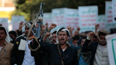 صورة إيران تستخدم الحوثيين كورقة ضغط مع اقتراب المحادثات النووية من لحظة الحسم