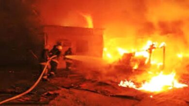 صورة نشوب حريق في سوق الحبيلين بمحافظة لحج … ومصادر توضح السبب!