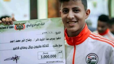 صورة فضيحة مدوية.. “3” مليون ريال يمني لكل لاعب بمنتخب الناشئين من أصل “300 مليون” ريال