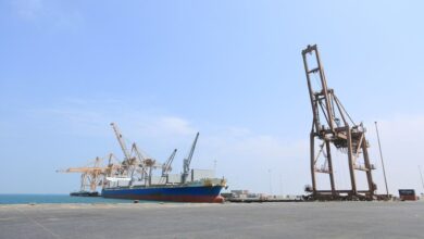 صورة إدانات عربية لاختطاف الحوثيين سفينة شحن قبالة الحديدة