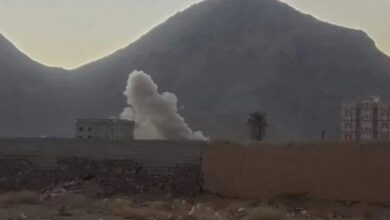 صورة نجاة سكان ريدان في بيحان من استهداف بصاروخ حوثي