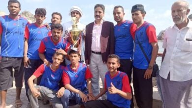 صورة رئيس انتقالي شبوة يستقبل فريق التحدي الرياضي المتوج ببطولة ذيبان الشتوية في العاصمة عدن