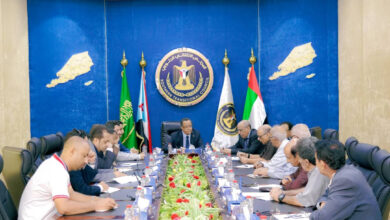 صورة رئيس وحدة شؤون المفاوضات يلتقي الإدارة العامة للشؤون الخارجية ومستشاريها