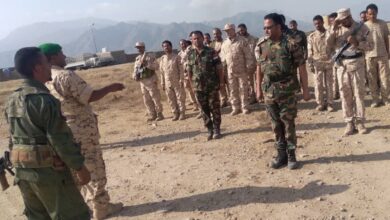 صورة قائد كتائب الدعم والاسناد يؤكد التزام القوات الجنوبية بوقف اطلاق النار
