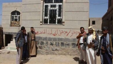 صورة اتهامات لمليشيات الحوثي بالسطو على أراضٍ وتحويلها لمشاريع استثمارية