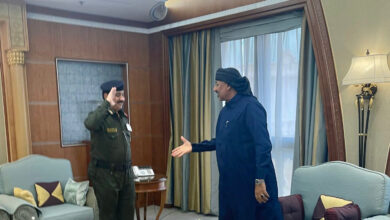 صورة الرئيس الزُبيدي يستقبل وزير الداخلية وعددا من القيادات الأمنية بالوزارة