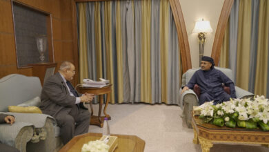 صورة الرئيس الزُبيدي يشدد على أهمية تعزيز الاصطفاف الوطني في مواجهة  التعنت الحوثي