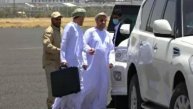 صورة صحيفة دولية: ازدواجية مواقف عمان في التعامل مع الحوثيين يفقدها مصداقيتها كوسيط لحل الأزمة اليمنية